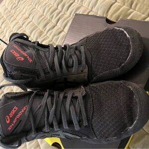 Asics Black Athletic wrestling Shoes with Breathable Mesh and Padded Tongue